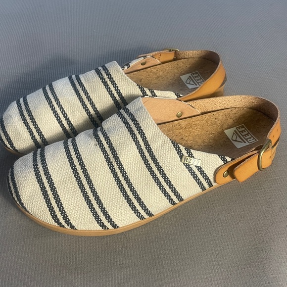 Reef Women's Cushion Sage TX  Black and White Striped Clogs Size 9 - Picture 5 of 10